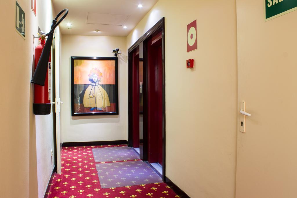 Atlantis By Atbcn Hotel Barcelona Bagian luar foto