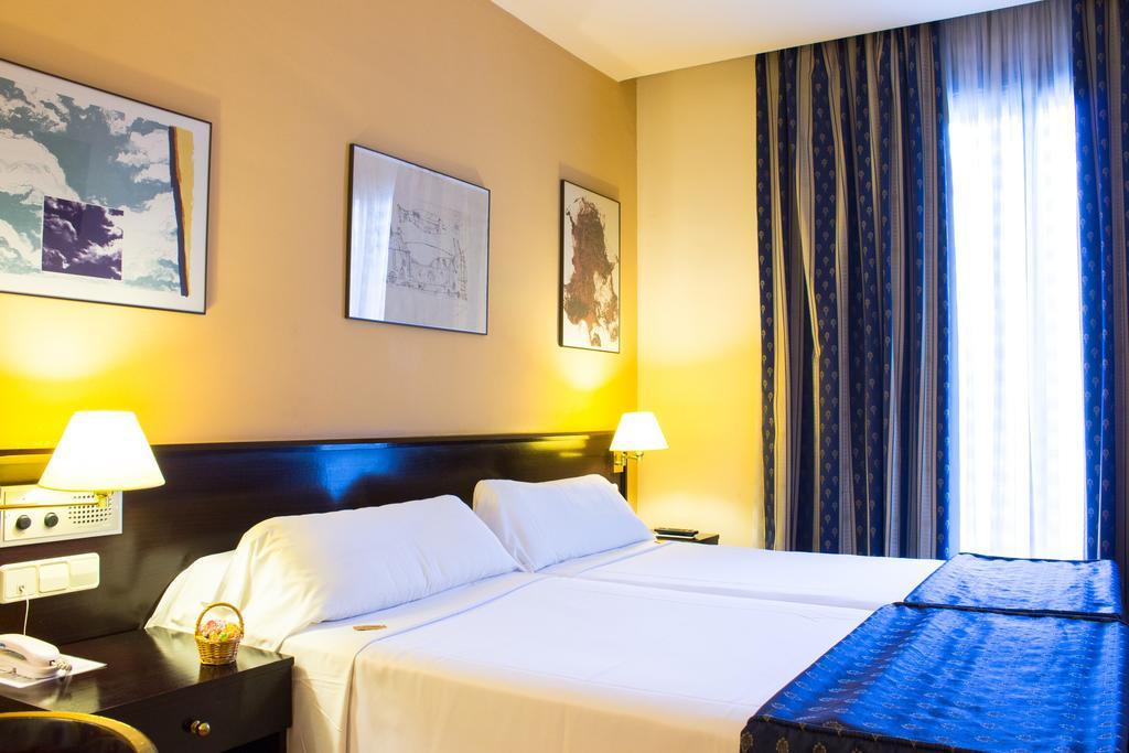 Atlantis By Atbcn Hotel Barcelona Bagian luar foto