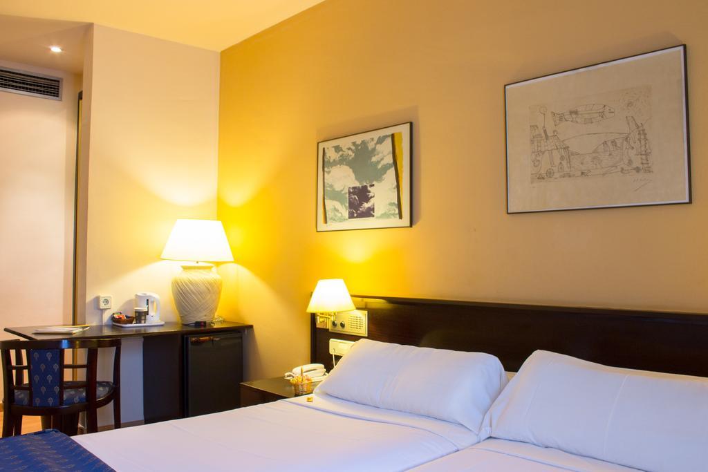 Atlantis By Atbcn Hotel Barcelona Bagian luar foto