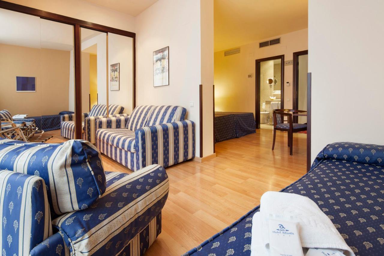 Atlantis By Atbcn Hotel Barcelona Bagian luar foto